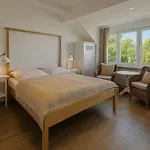 Am Hotel 3*