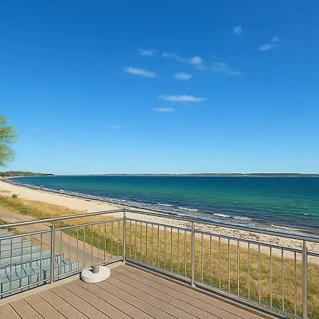 Am Meer Gluecksburg