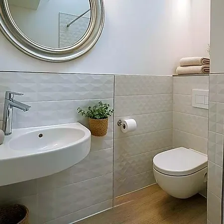 Am 3*