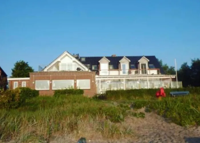 Am Hotel Glücksburg